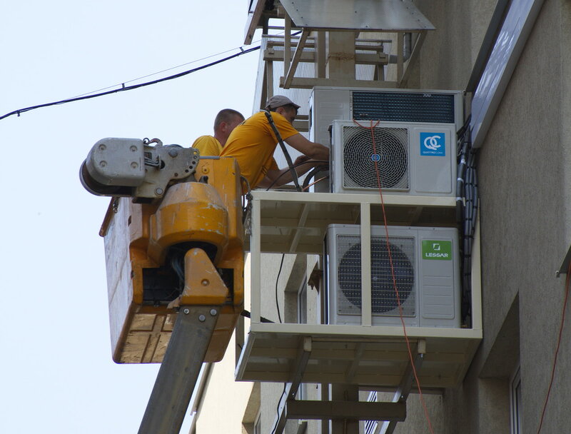 Вызов мастера для установки кондиционера: гарантия качества и безопасности Вызов мастера для установки кондиционера: гарантия качества и безопасности